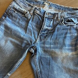 Reclaimed Vintage Distressed Blue Jeans